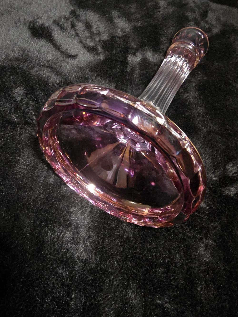 VTG SC Line Lead Crystal Candlestick Gold Trim